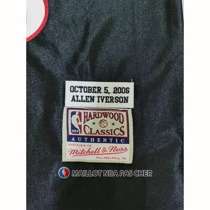 Maillot Philadelphia 76ers Allen Iverson NO 3 Mitchell & Ness 2006 Noir